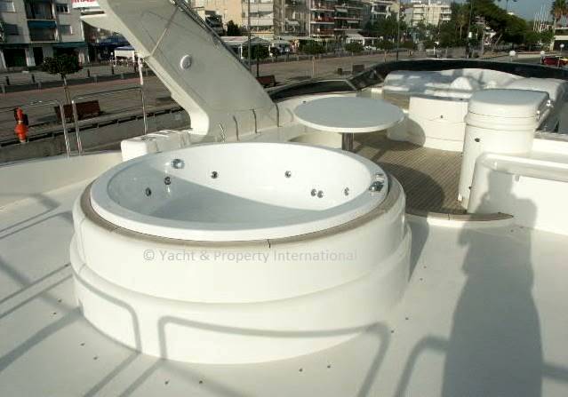 Azimut 98