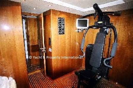 Azimut 98