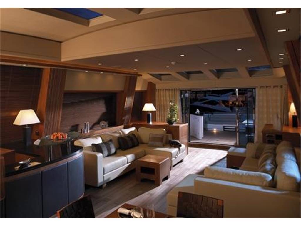 Sunseeker Predator 108