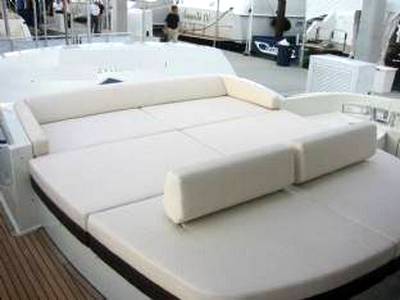 Azimut 68s