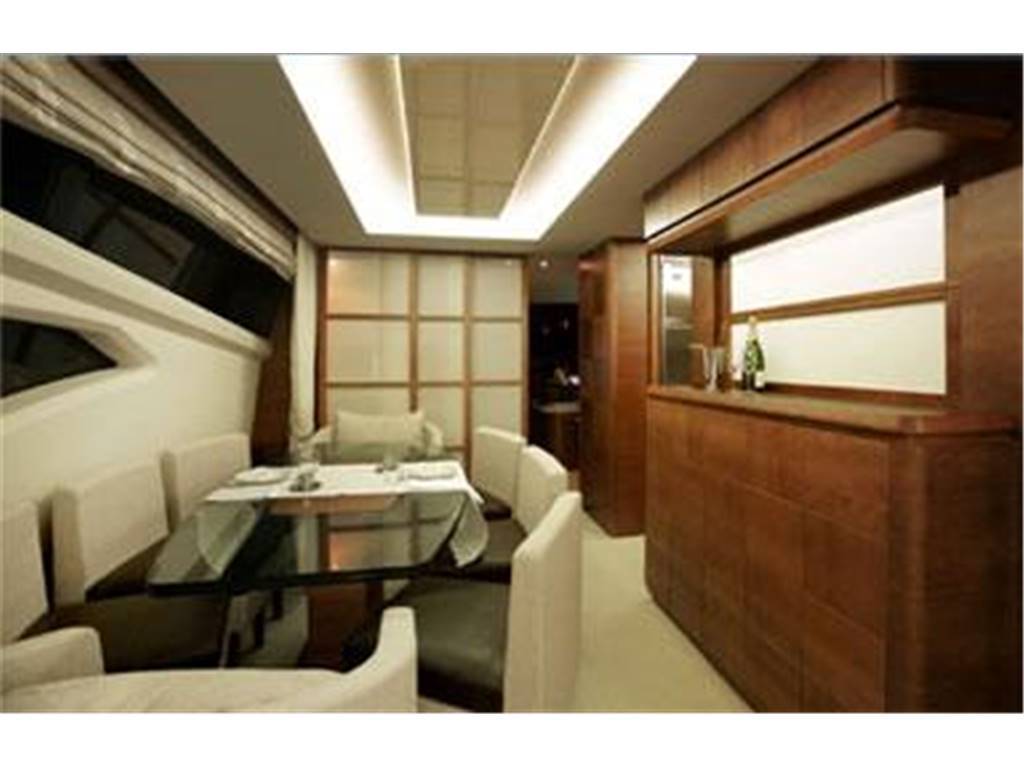 Azimut 75