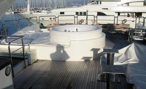 Azimut 98