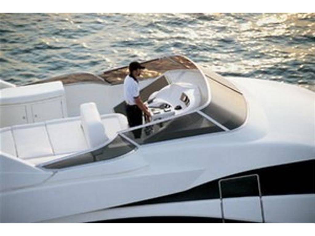 Azimut 74 solar