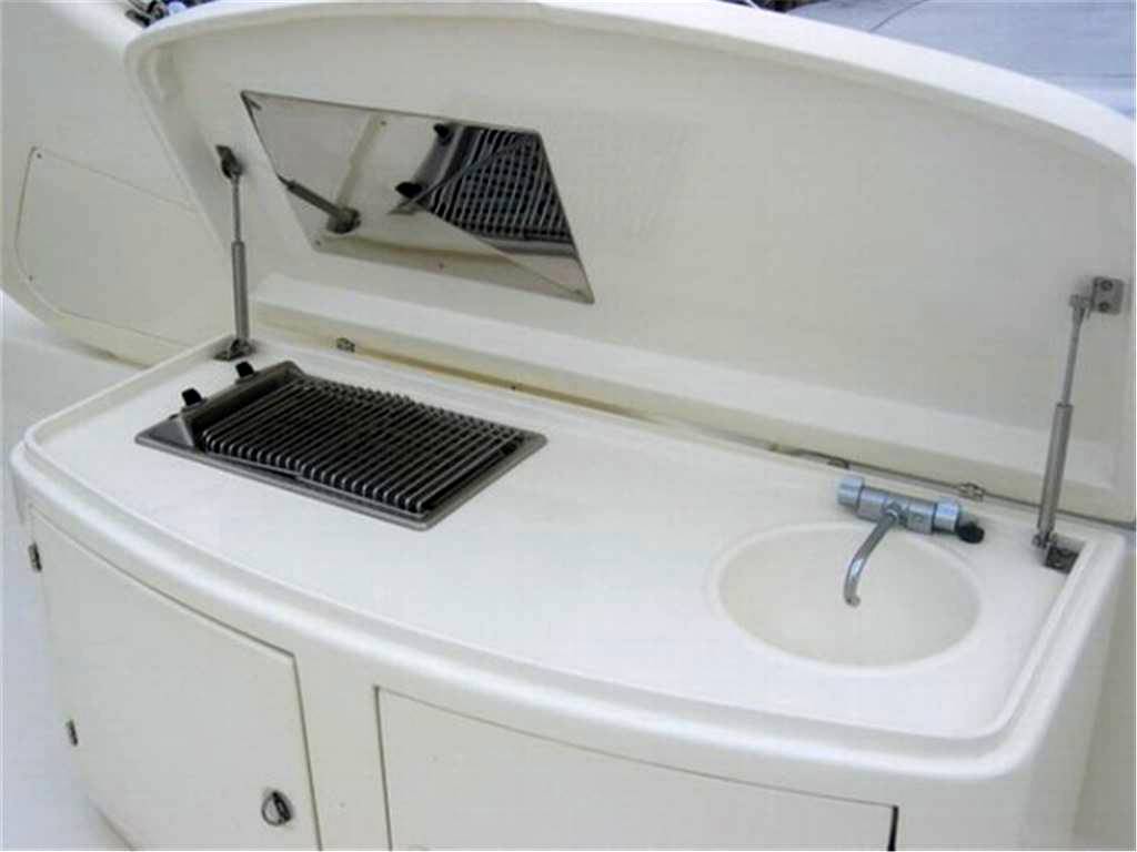 Azimut 74 solar