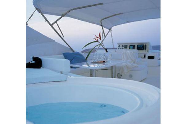 Ferretti 88
