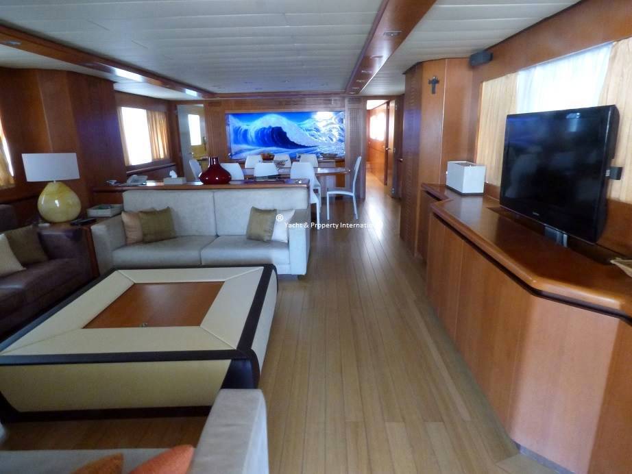 Benetti style Gianetti 33m