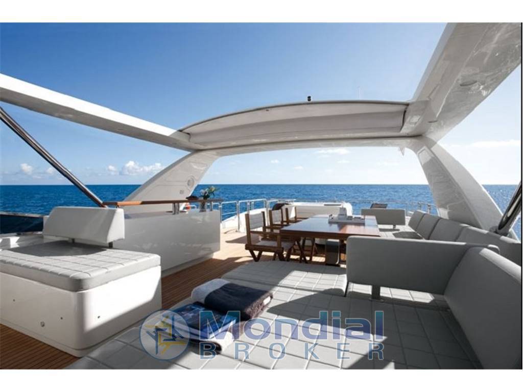 Azimut benetti 88'- 79' 2013