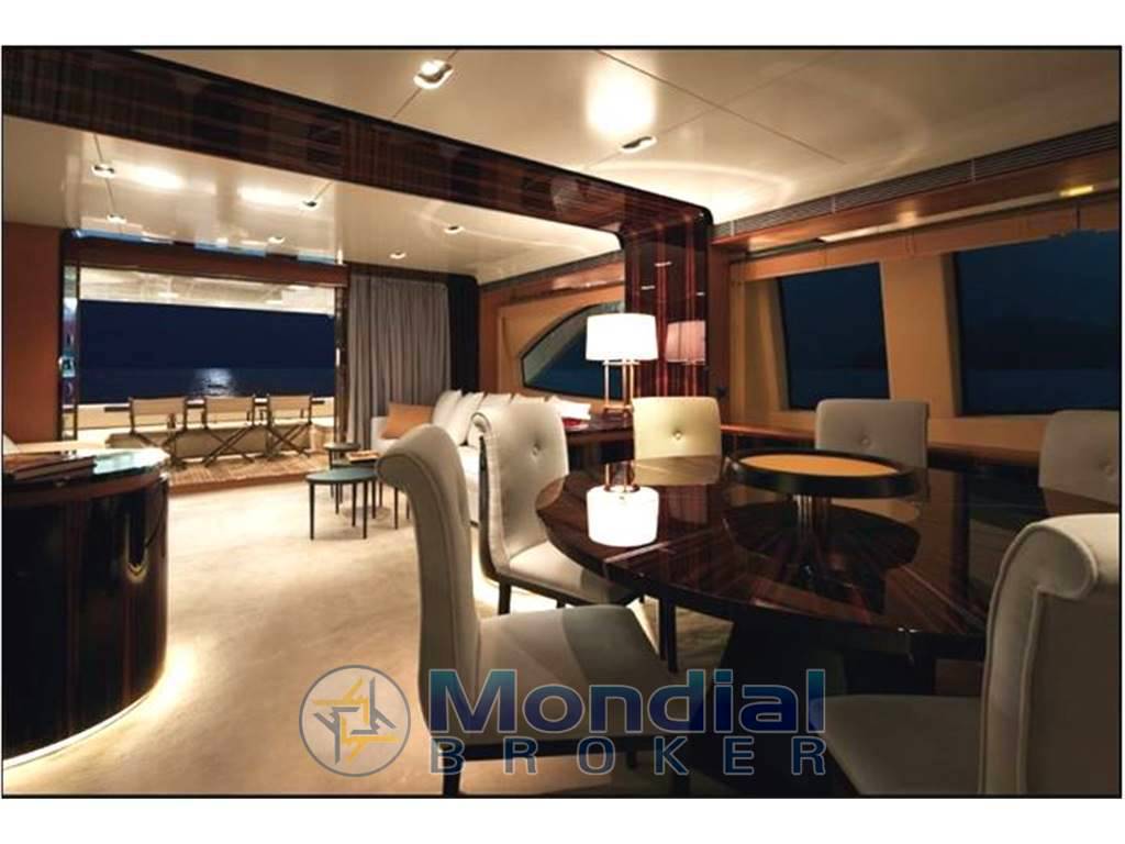 Azimut benetti 88'- 79' 2013