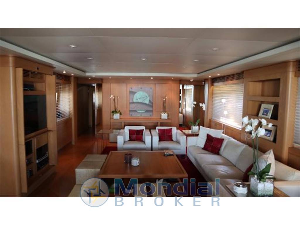 Cantiere di pisa Akhir 105