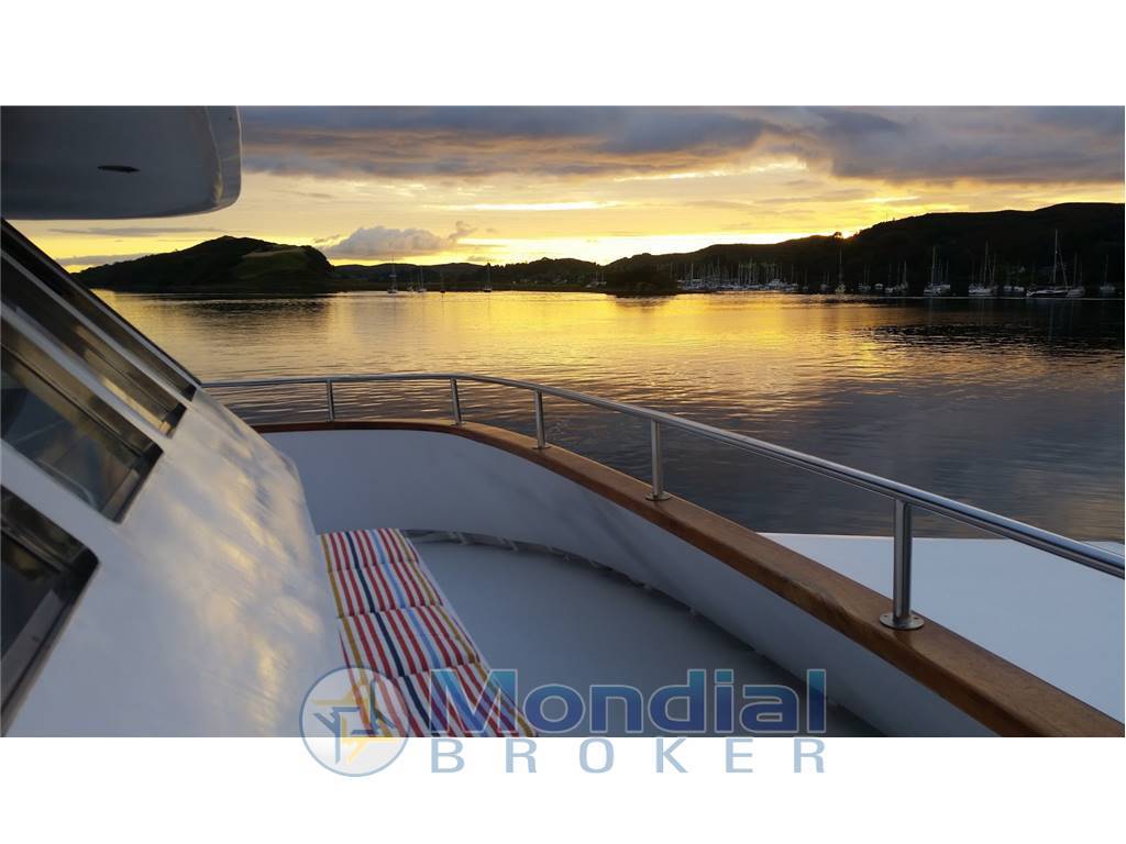 Explorer Trawler 34m