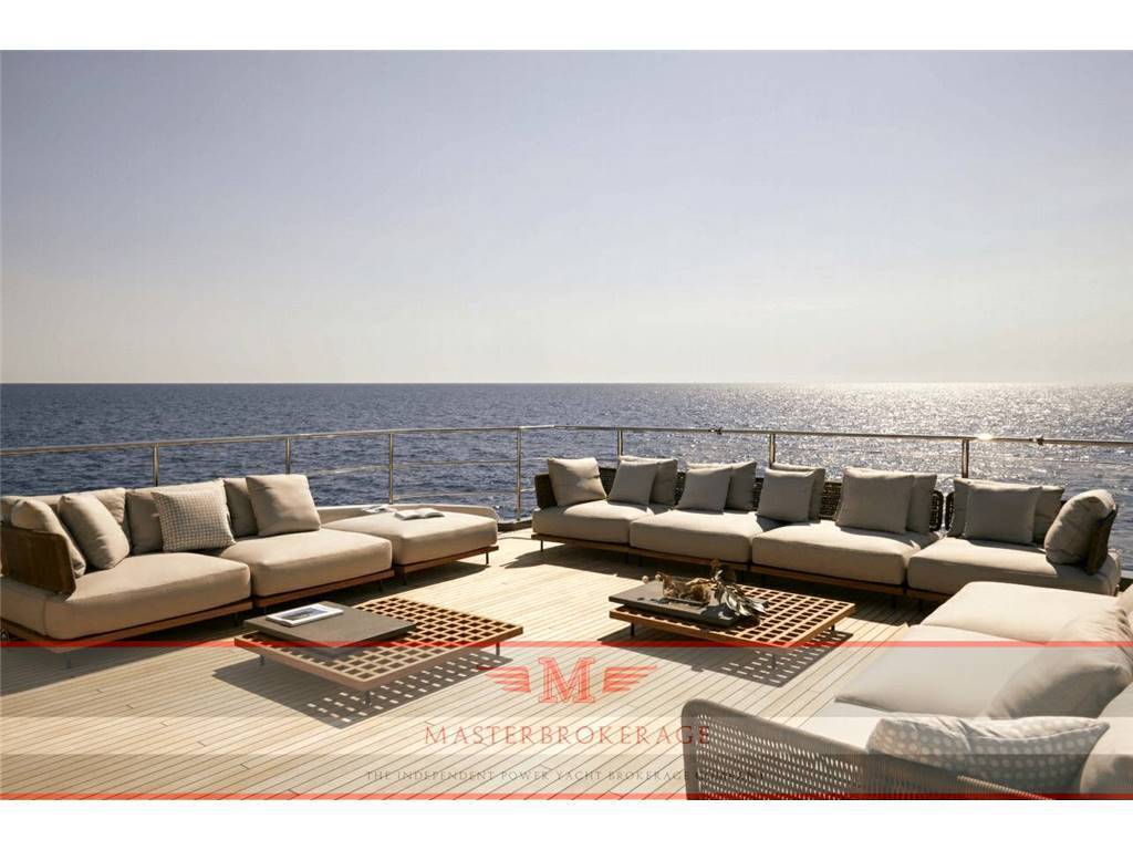 Benetti 145 diamond