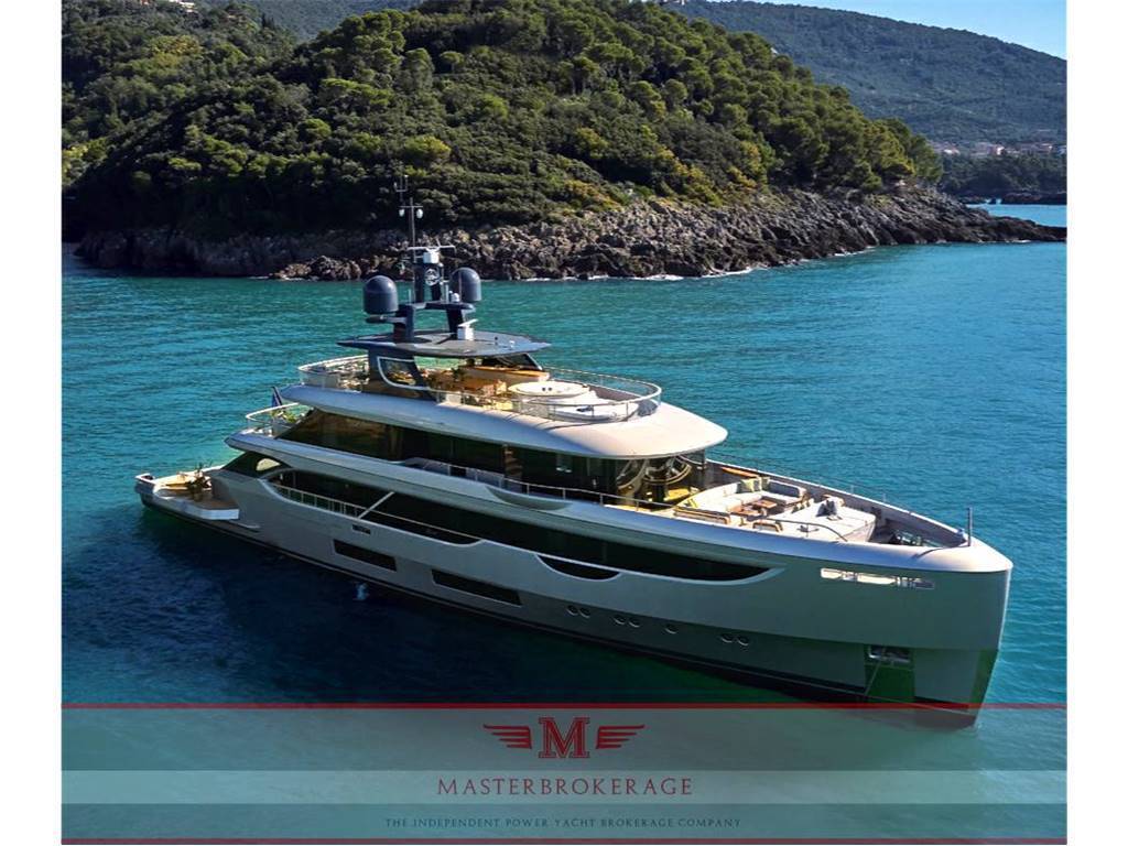 Benetti Oasis 40 metri