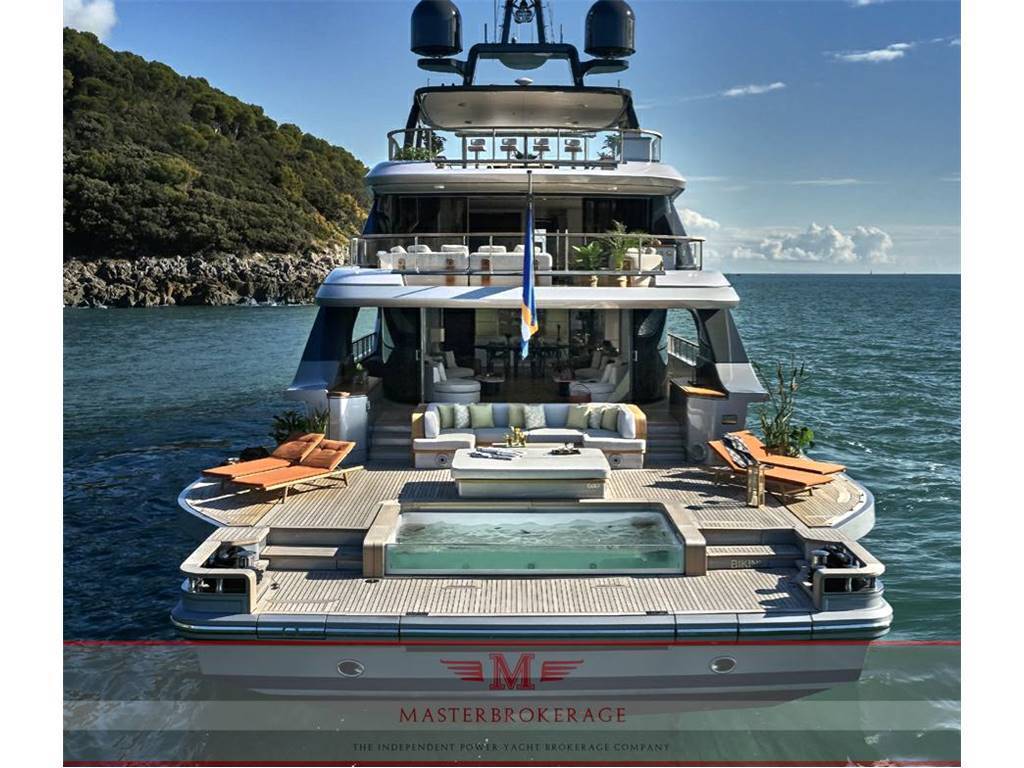 Benetti Oasis 40 metri