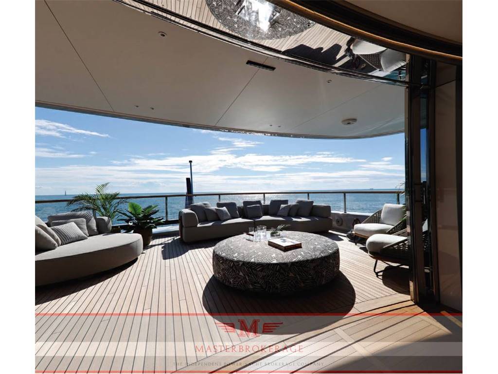 Benetti Oasis 40 metri