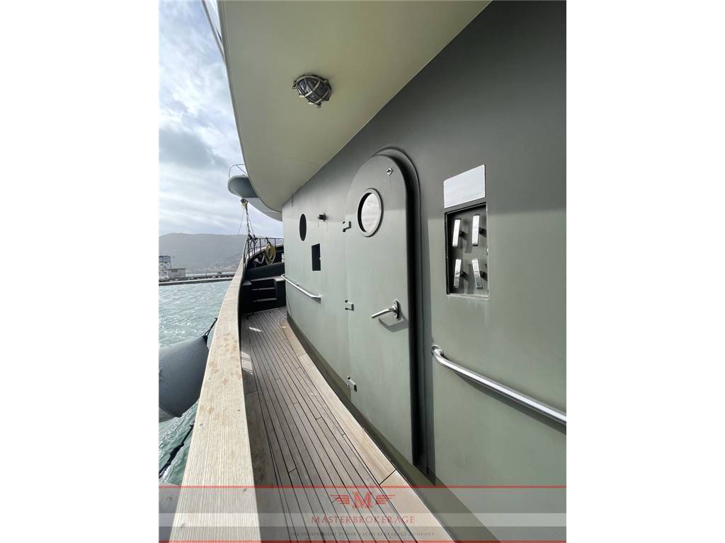 Benetti Rimorchiatore 30 metri
