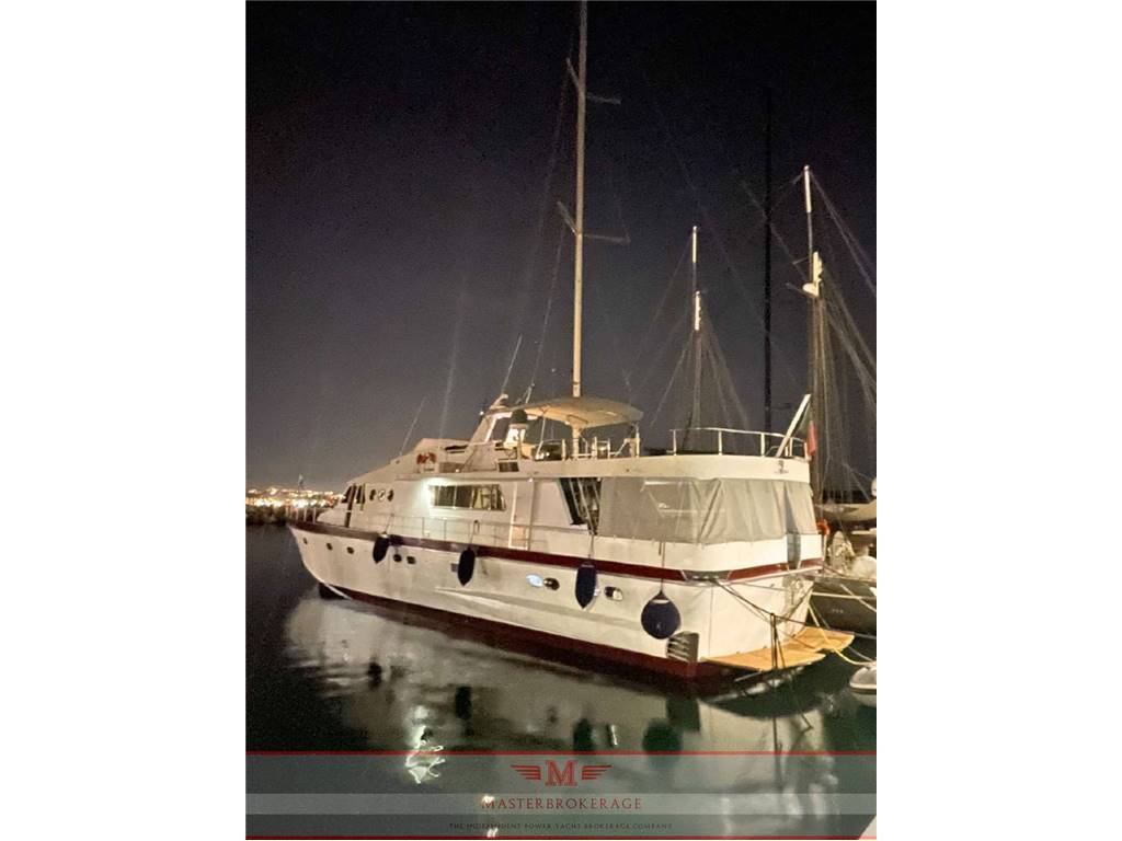 Cantieri navali di lavagna Admiral 26