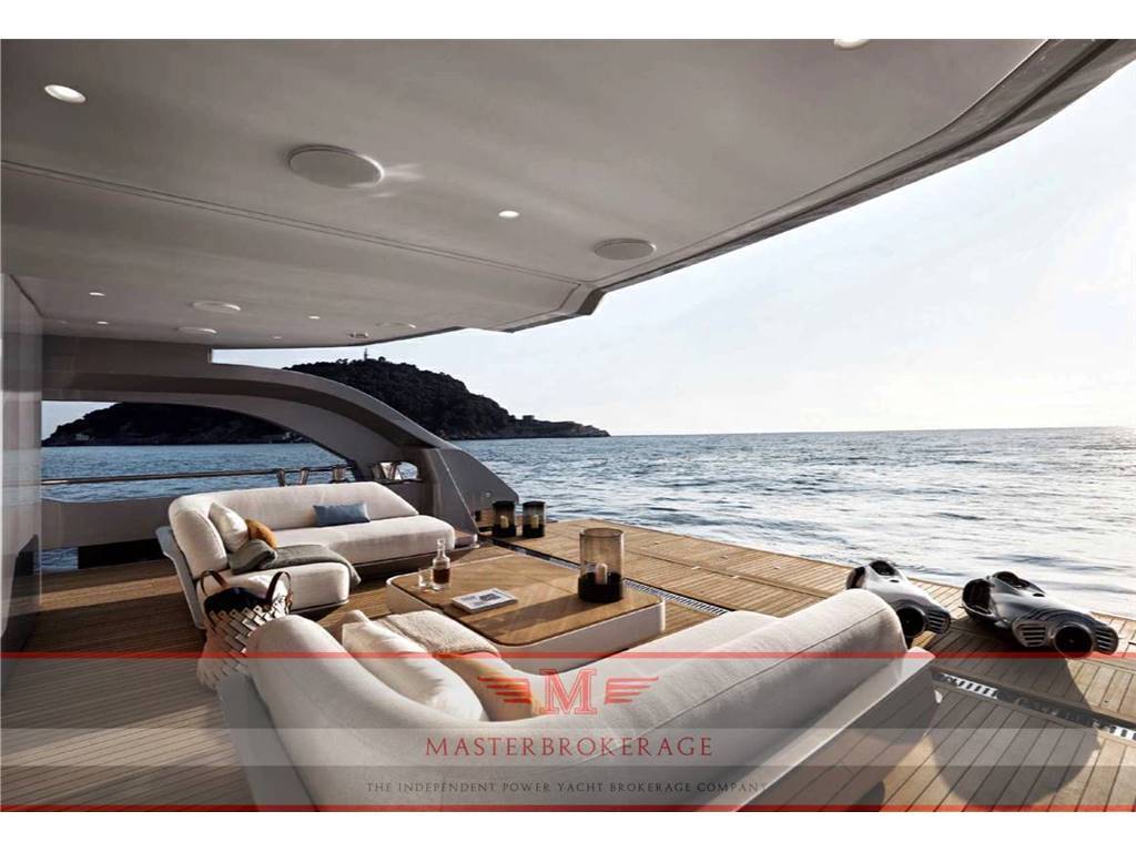 Azimut Grande 38 trideck