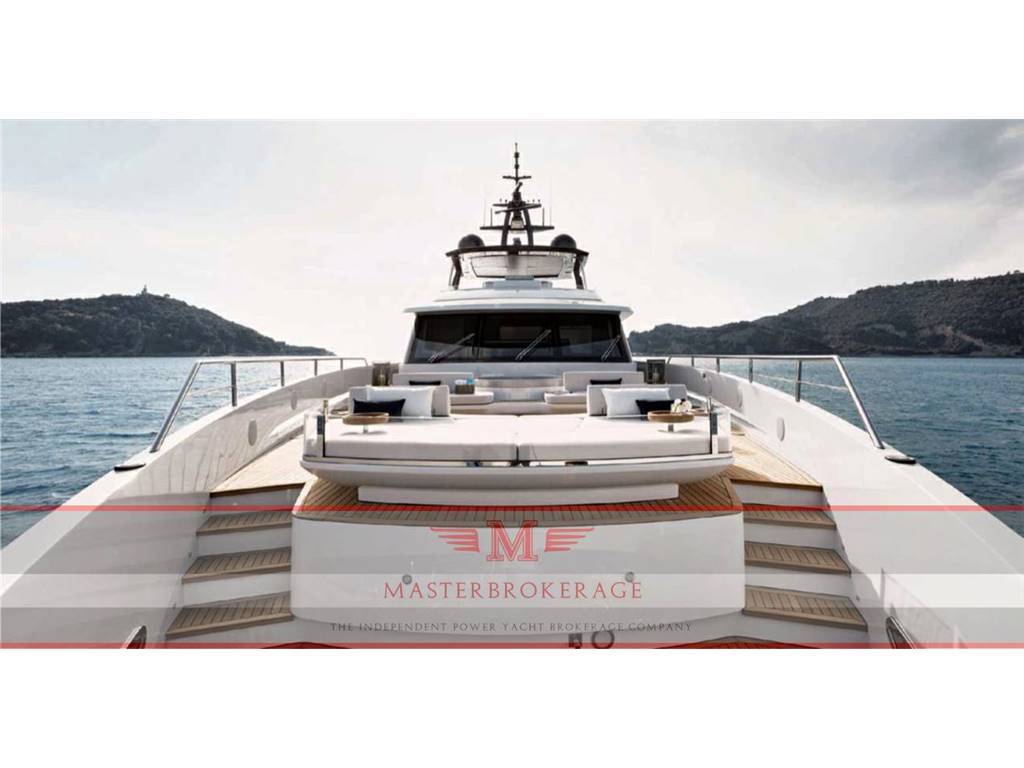 Azimut Grande 38 trideck