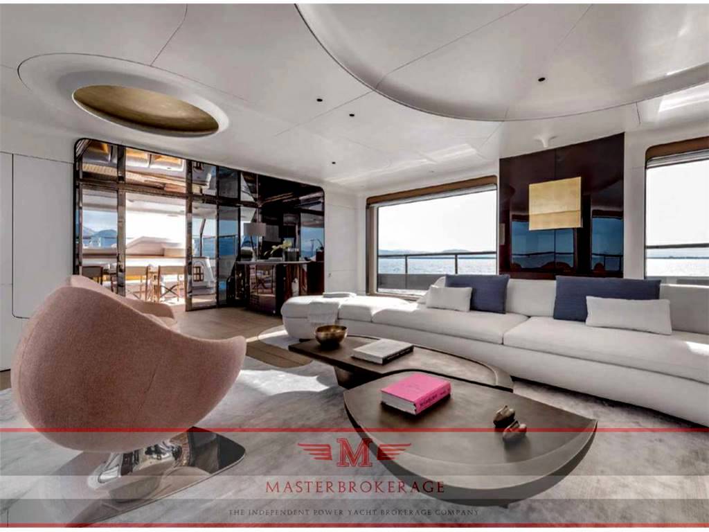 Azimut Grande 38 trideck