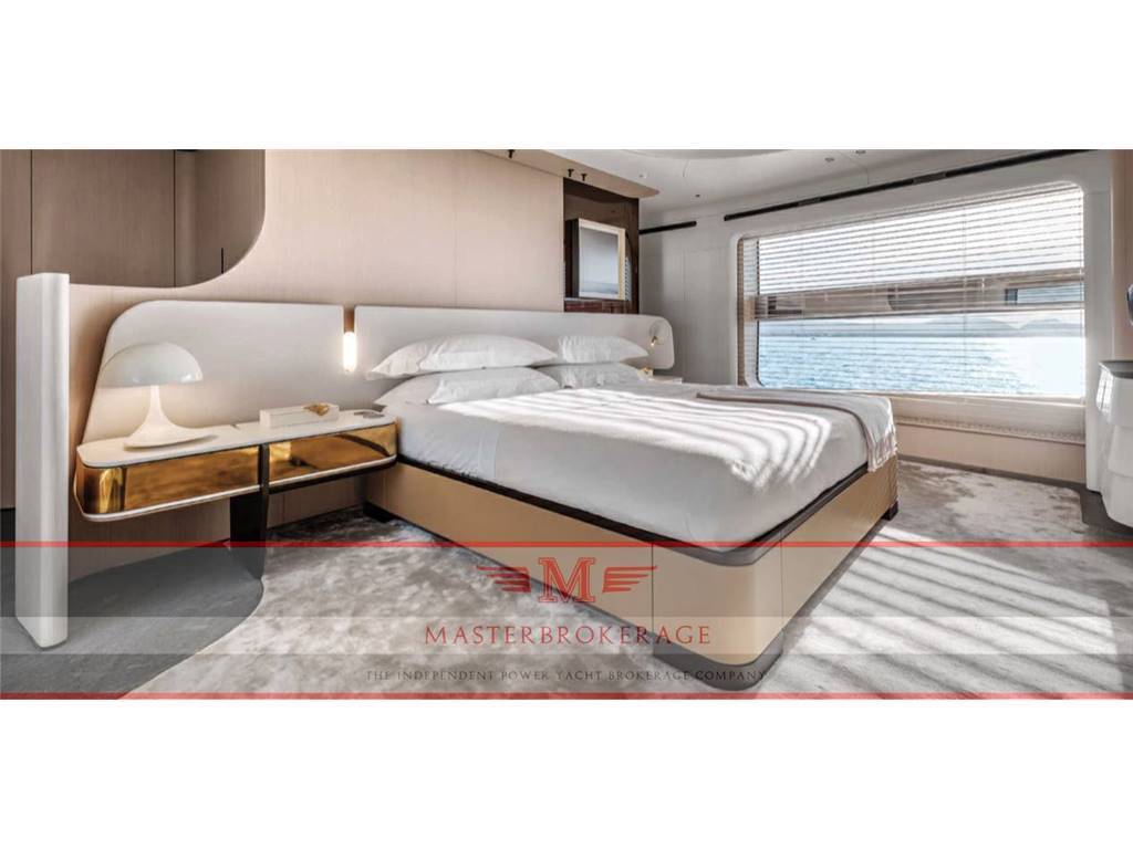 Azimut Grande 38 trideck
