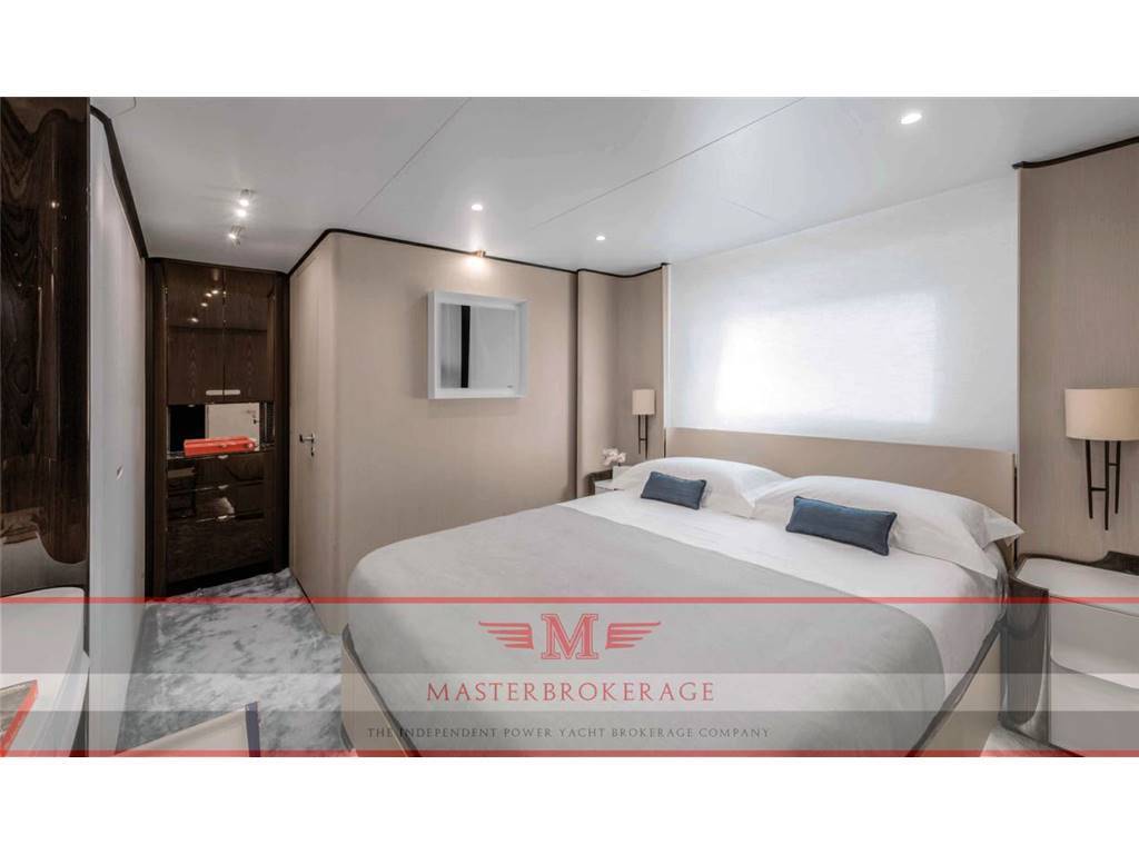Azimut Grande 32 metri