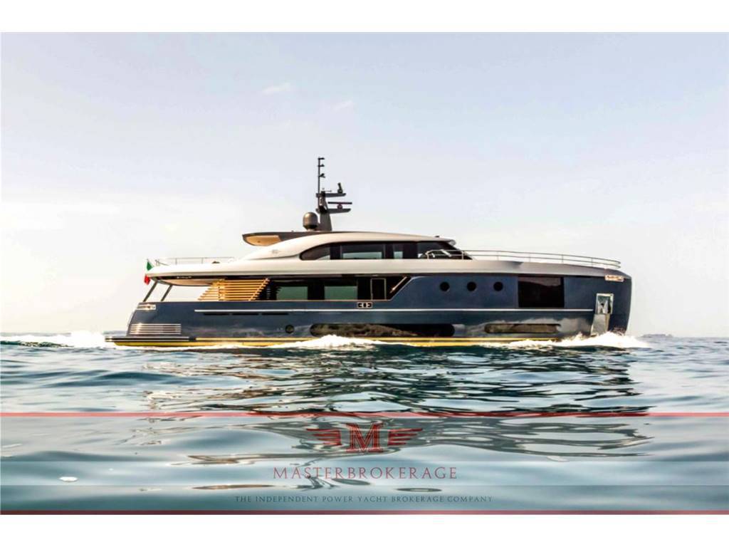Azimut Magellano 30 metri