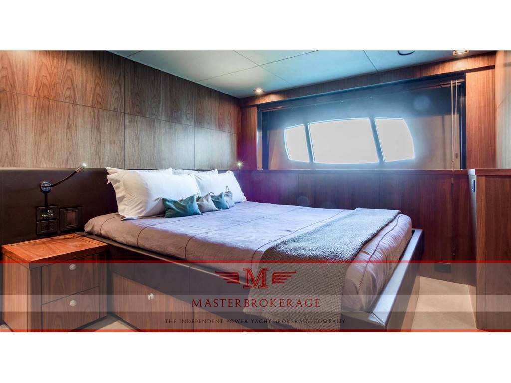 Sunseeker 131 - yacht