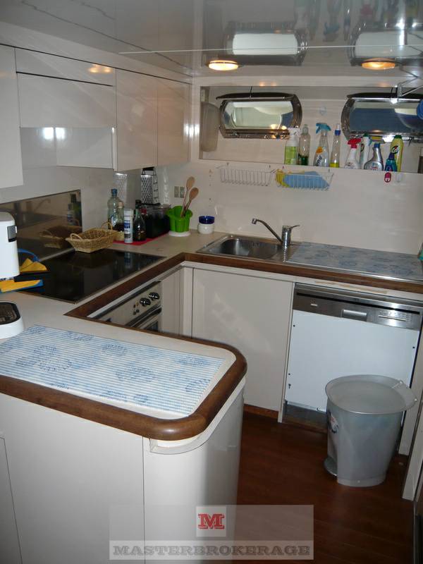 Cantieri di pisa Akhir 22 s
