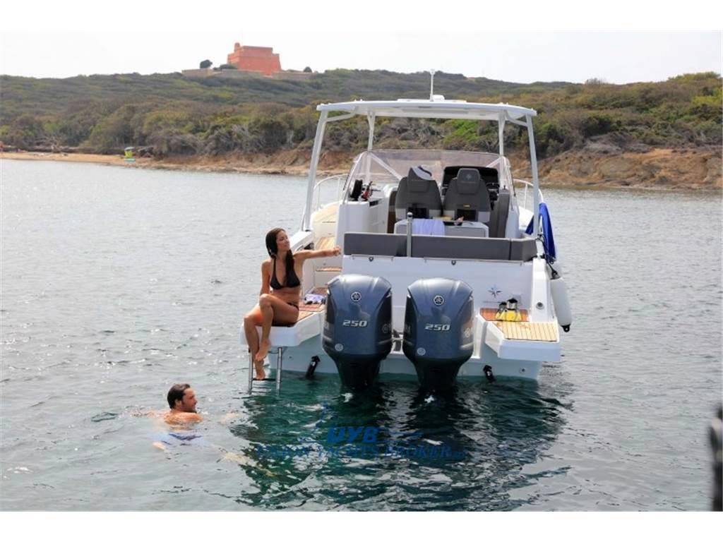 Jeanneau Cap camarat 9.0 wa