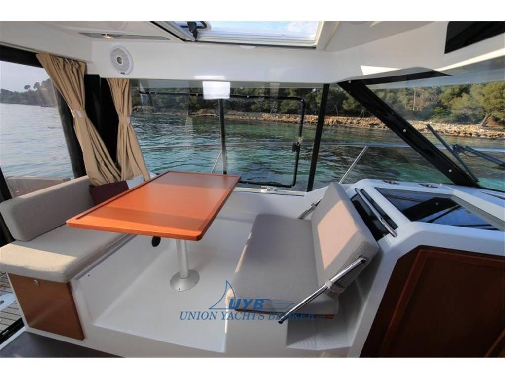 Jeanneau Merry fisher 895