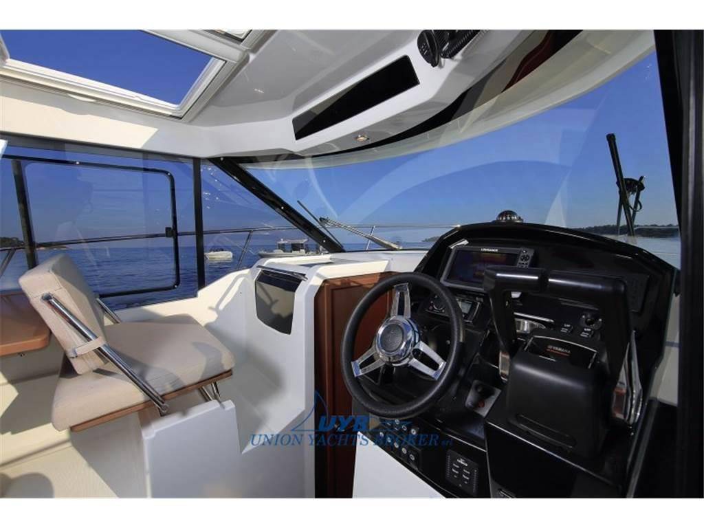 Jeanneau Merry fisher 895