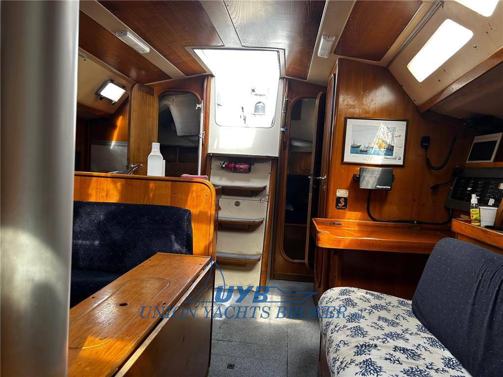 Beneteau Oceanis 39