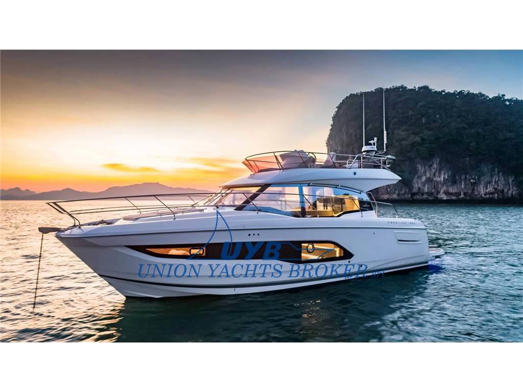 Prestige 420 flybridge line