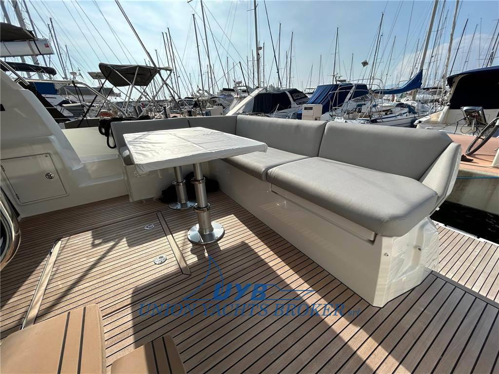 Prestige 460 fly