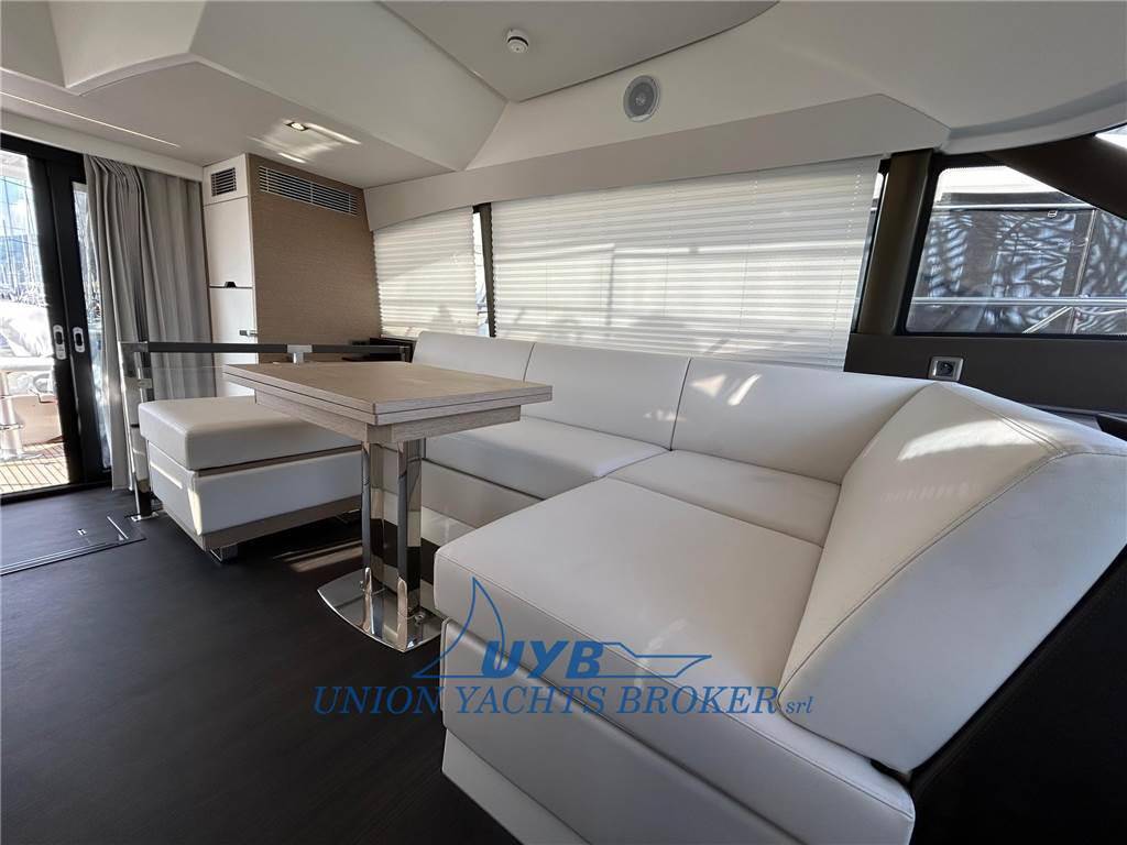 Prestige 460 fly