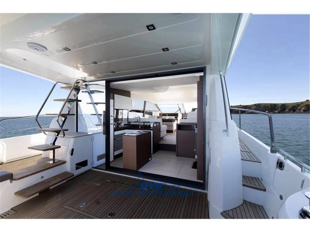 Prestige 520
