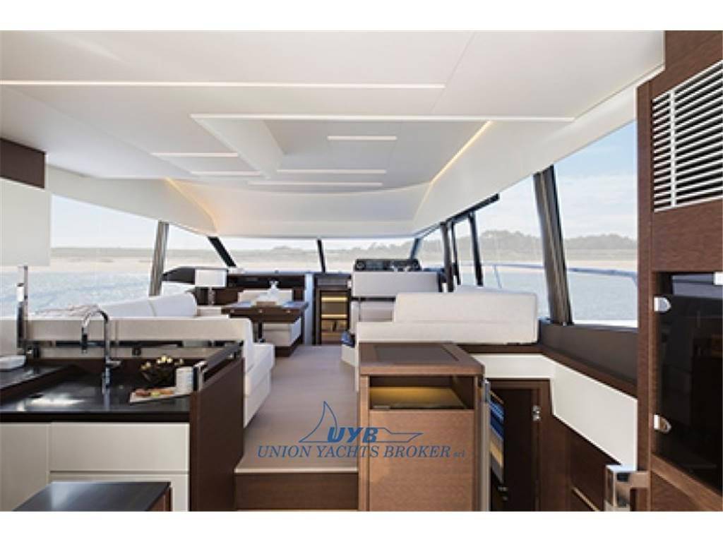 Prestige 520