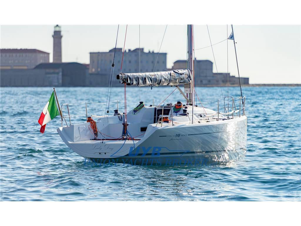 Italia yachts Italia 9.98