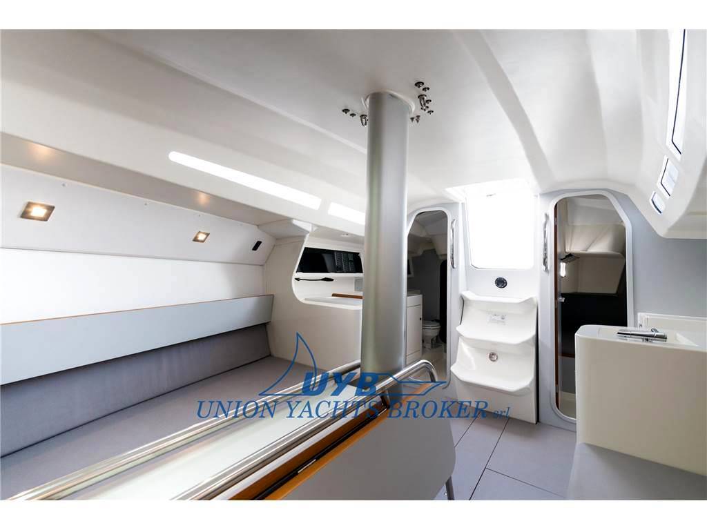 Italia yachts Italia 9.98