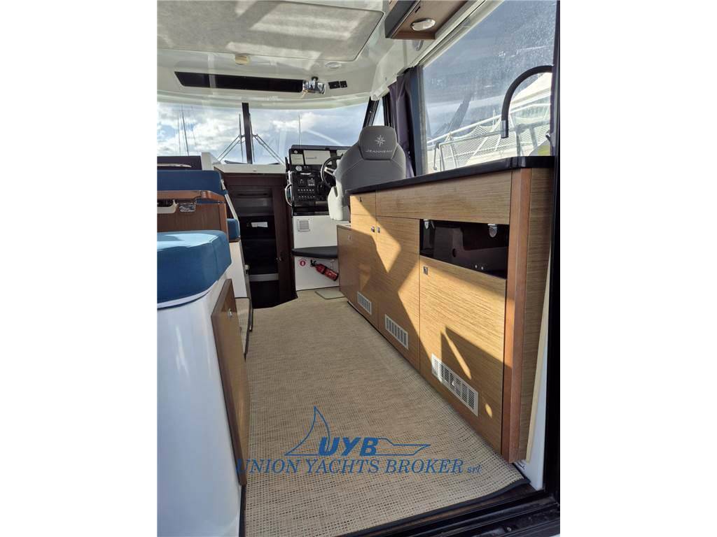 Jeanneau Merry fisher 1095 fly