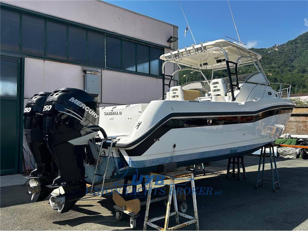 Boston whaler Boston 305 conquest