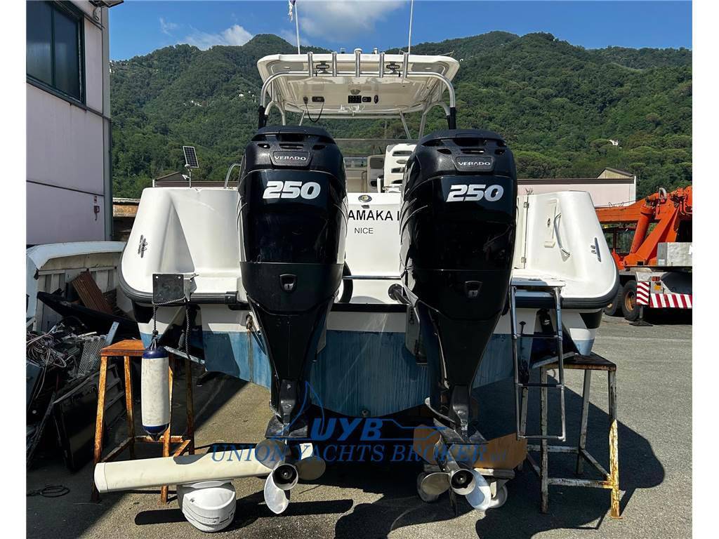 Boston whaler Boston 305 conquest