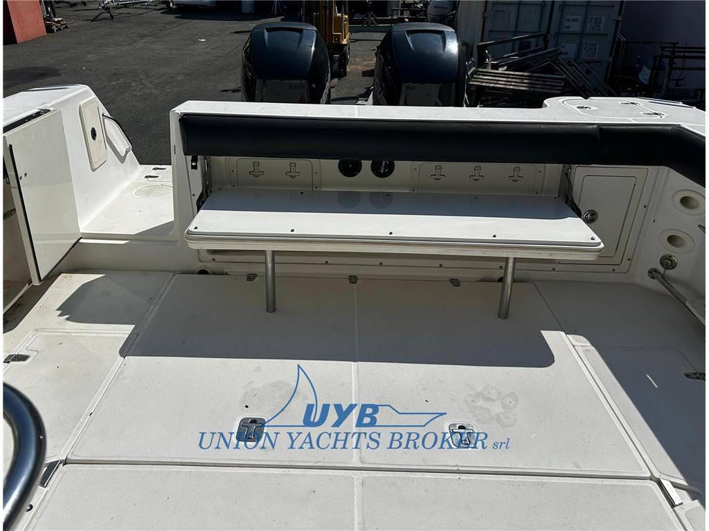 Boston whaler Boston 305 conquest