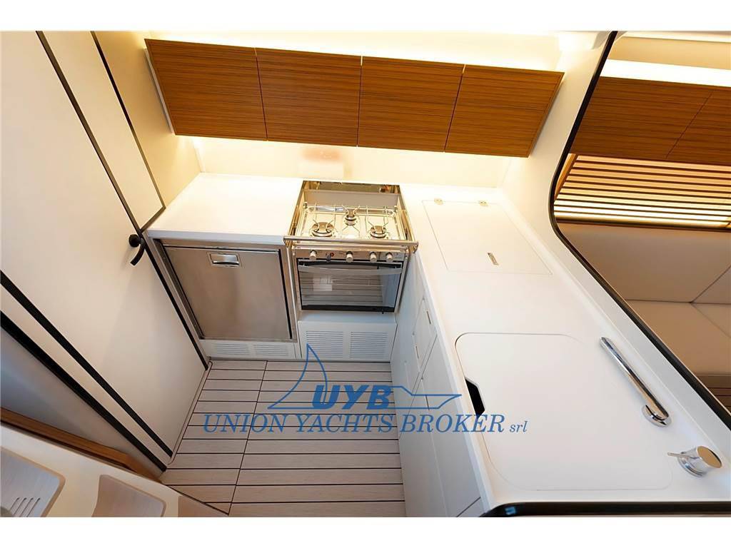Italia yachts Italia 12.98