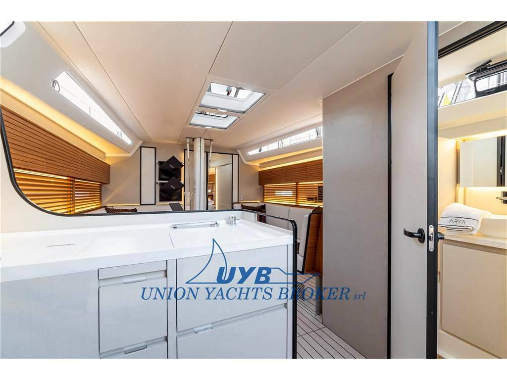 Italia yachts Italia 12.98