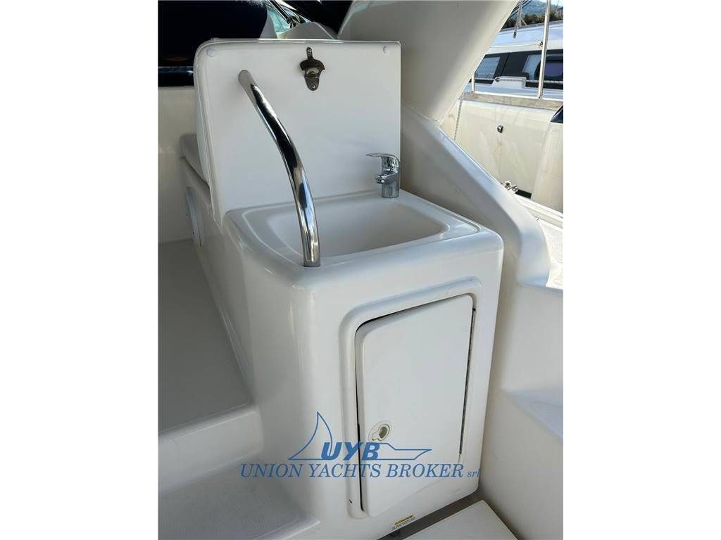 Riviera marine 4000 offshore