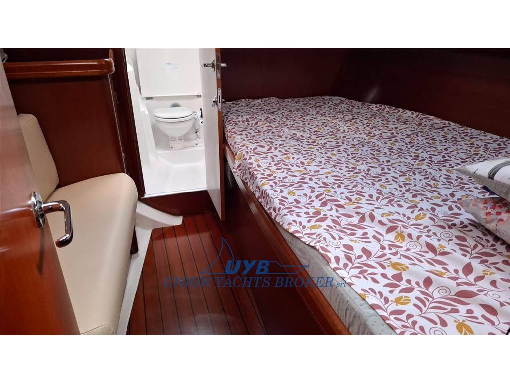 Beneteau Oceanis 411