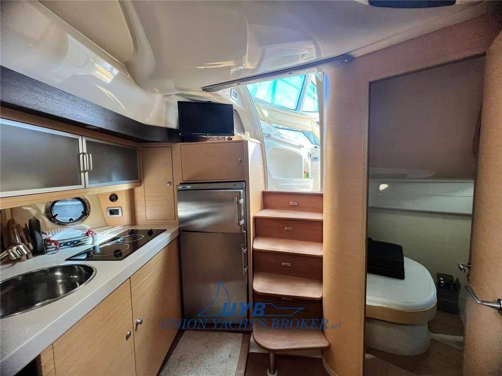 Cranchi Mediterranee 43 hard top