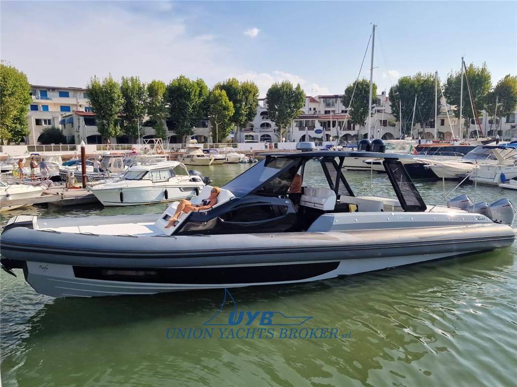 Ranieri international Cayman 45.0 cruiser