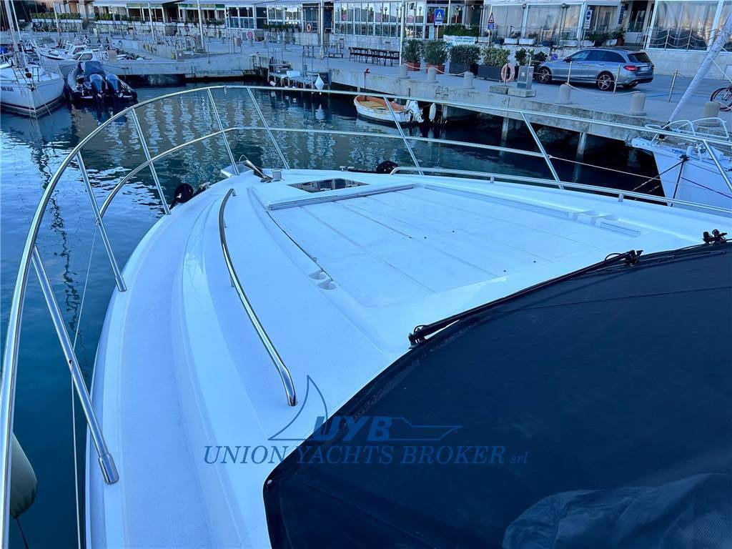 Princess yachts 52